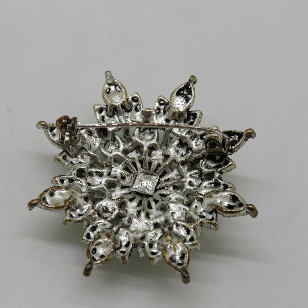 Vintage Green Frosted Rhinestone Starburst‎ 1.5